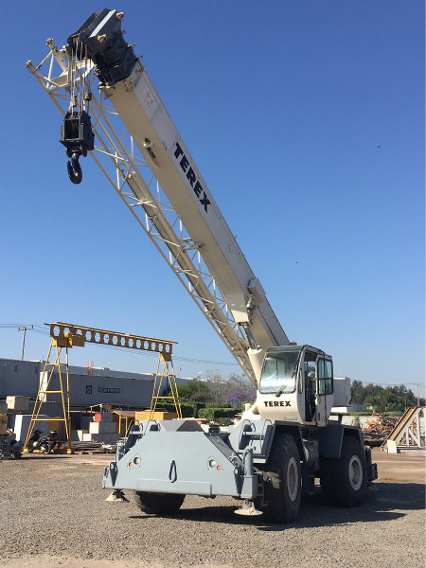 Alquiler de Camión Grúa (Truck crane) / Grúa Automática 35 Tons, Boom de 30 mts. en Chetumal, Quintana Roo, México