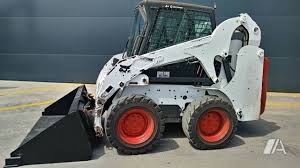 Alquiler de Minicargador de Pala Caterpillar 236B 840 kgs en Saltillo, Coahuila, México